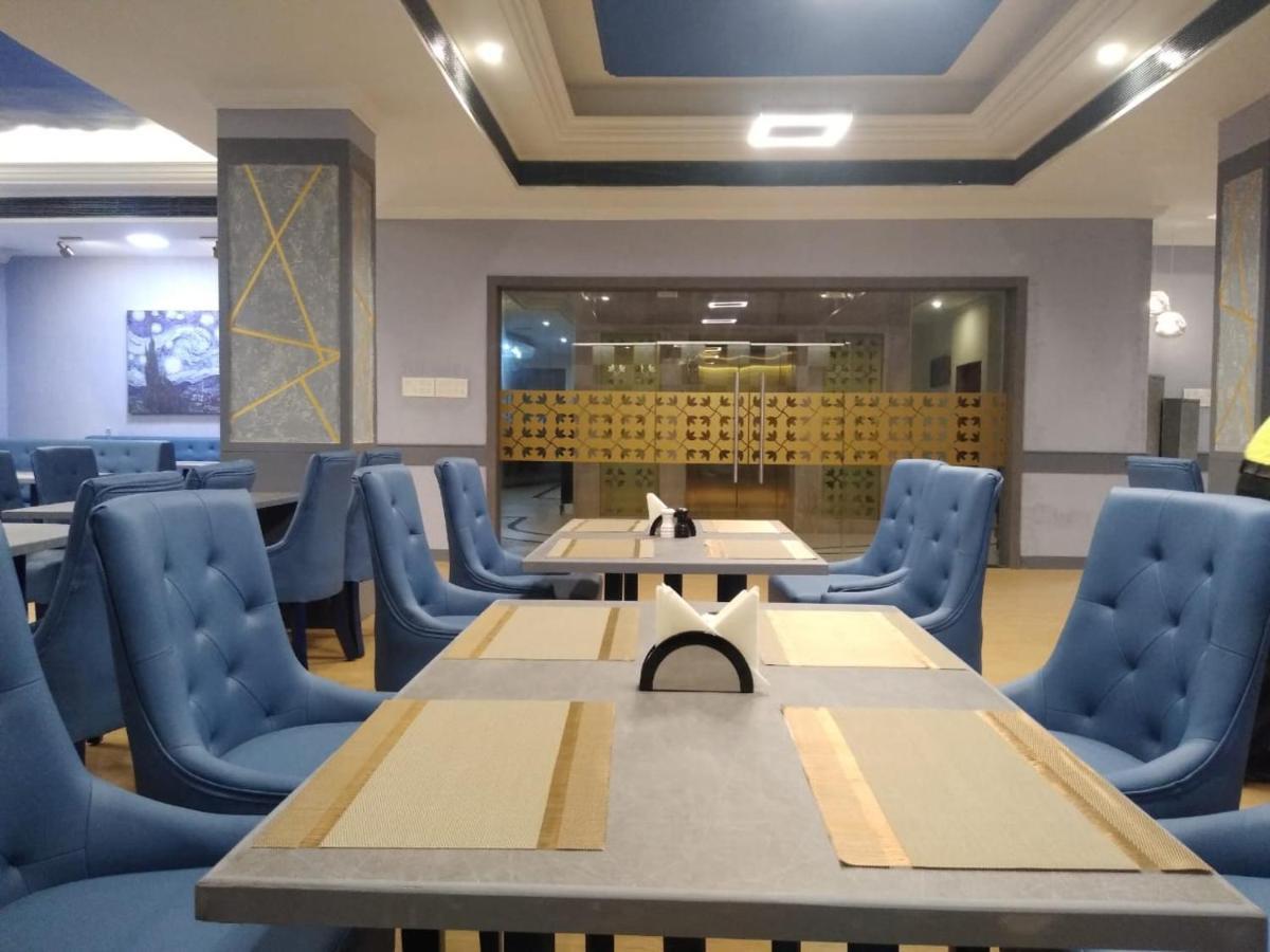 Zip By Spree Hotels Surabi International Vellore Esterno foto